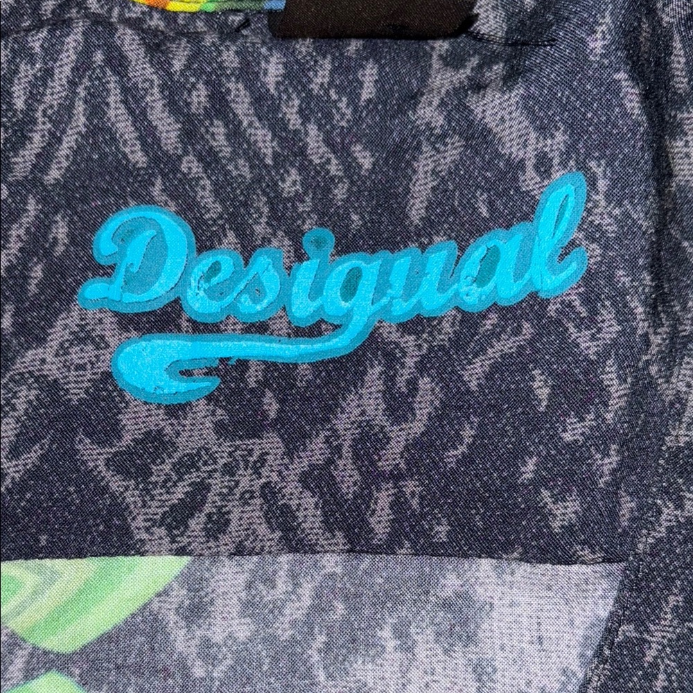 Desigual Women's Floral Button Down, EUC - Picture 8 of 13